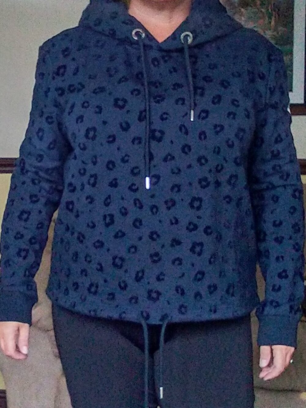 Blue animal print Luxe hoodie from Wanakome, sz XL